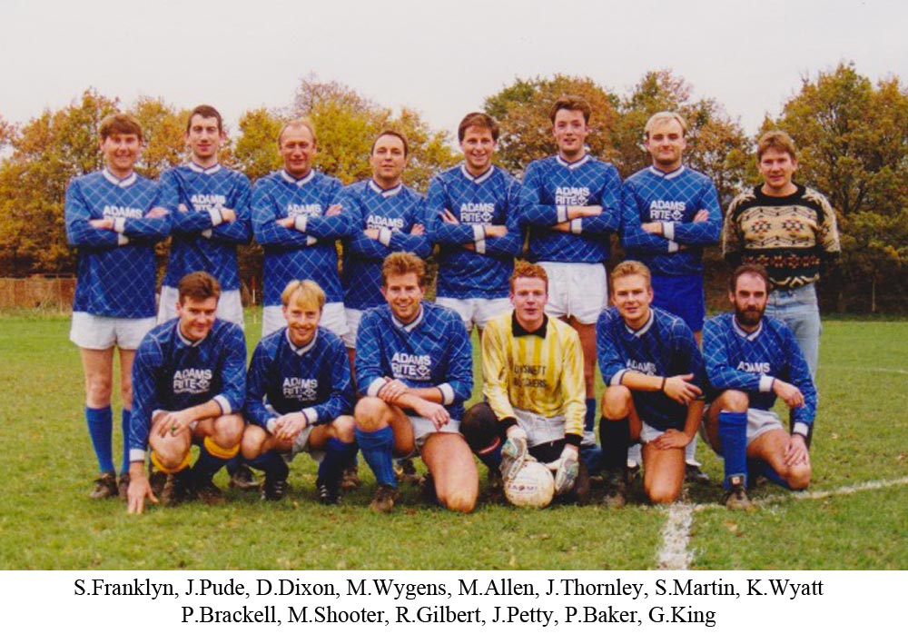 Team photo of Platt Reserves from 1992