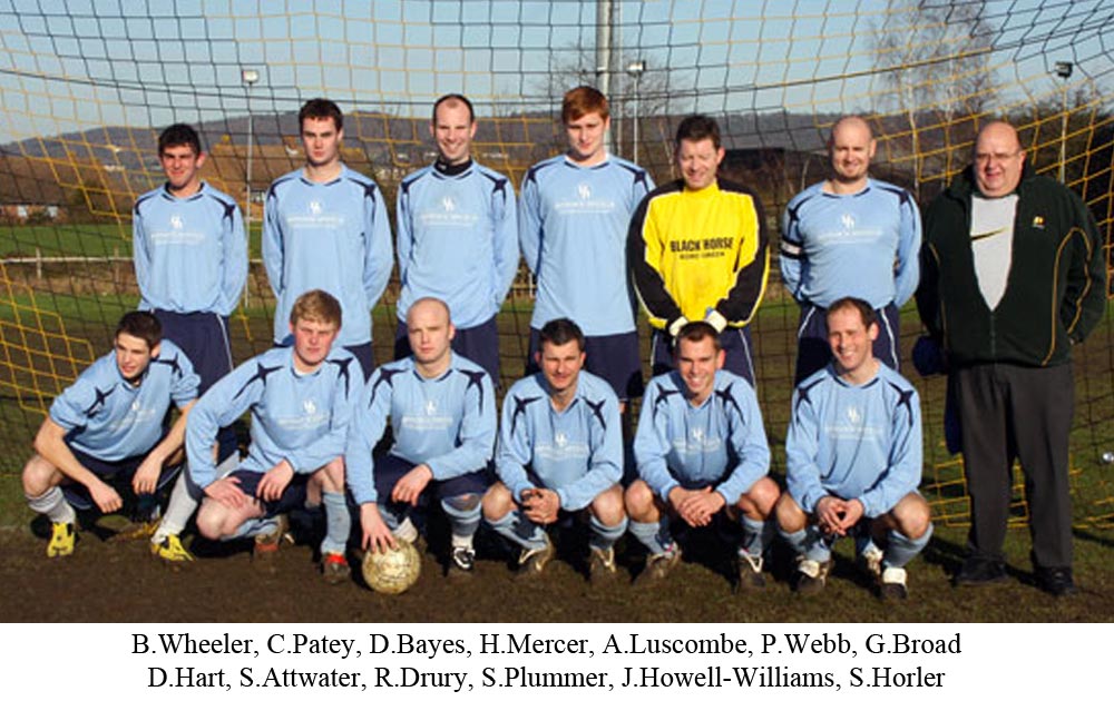 Team photo of Platt Reserves from 2010