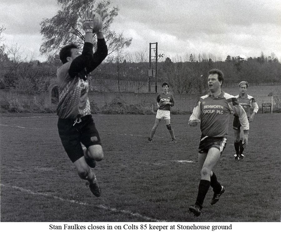 Platt's Stan Faulkes during Kent County League match at Stonehouse Field in 1992